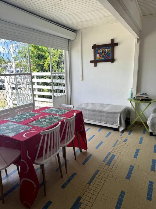 Maison Authentique A 300M De La Plage Sainte-Anne Exteriör bild